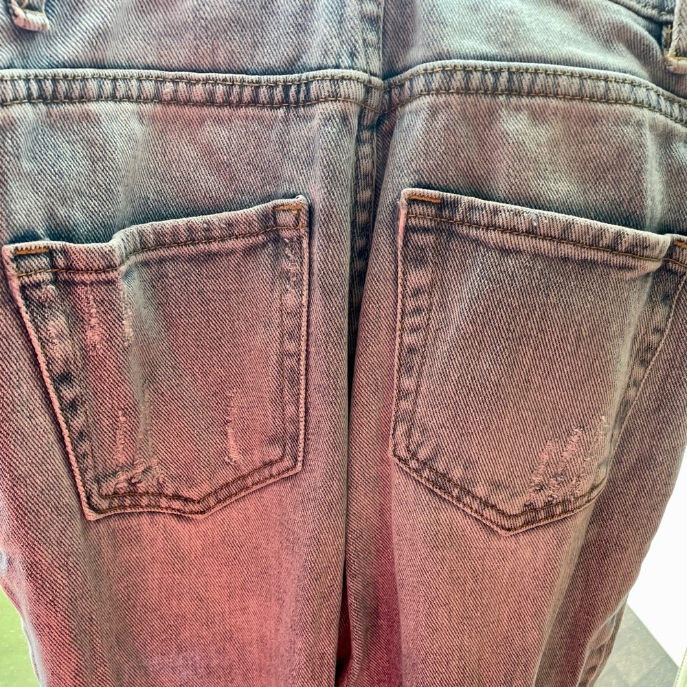 PacSun Vintage Ripped Mom Jeans - Picture 6 of 8